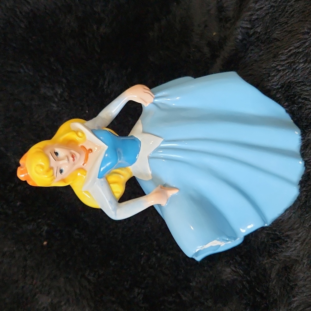 6" ceramic Disney Aurora collectible figurine